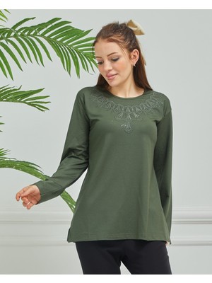 Fresh Moda Kadın Işlemeli Anne Günlük Orta Yaş Penye Bluz