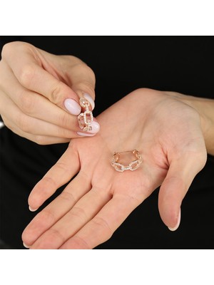 Asel Aktaş Beyaz Zirkon Taşlı Diamond Cut Tasarım Rose Renk 925 Ayar Gümüş Kadın Küpe