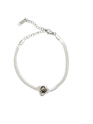 Okyanus Silver Gümüş Renk Kararmaz Metal Snake Zincirli Kır Çiçeği Tasarım Kadın Bileklik