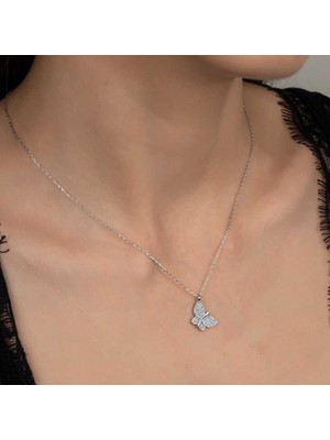 Gumush Swarovski Taşlı Gümüş Kelebek Bayan Kolye