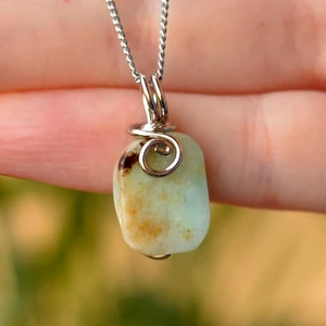 Taş Sandığı Krizopras Taşı Kolye