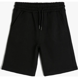 Basic Şort Cepli Beli Bağlamalı