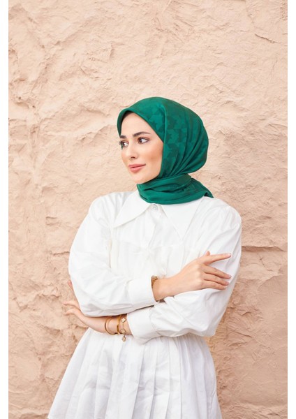 Kazayağı Desen Jakarlı Eşarp fiyatları