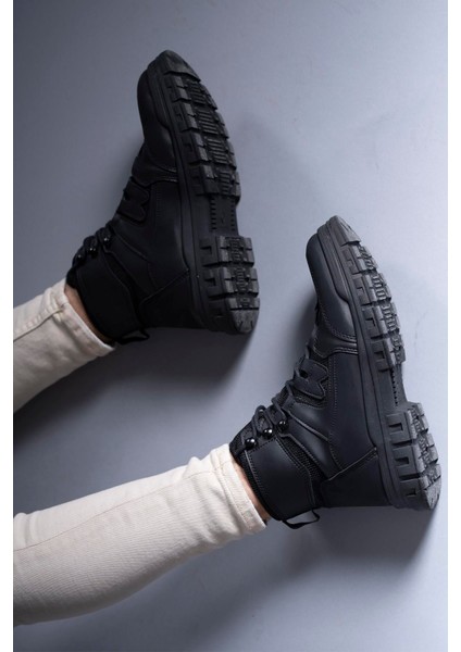 Erkek Bot 0012808SIYAH modelleri