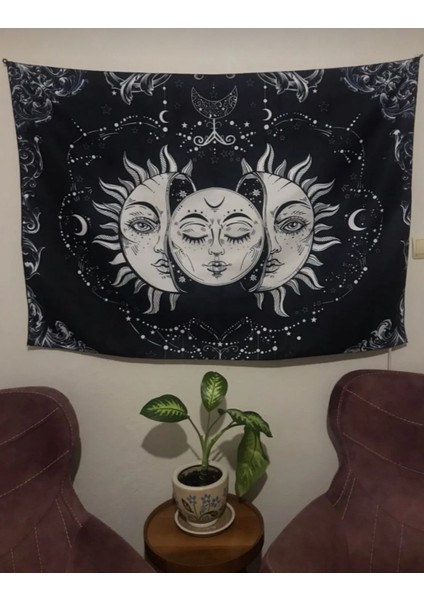 Sun And Moon- Black And White Tasarım Duvar Halısı