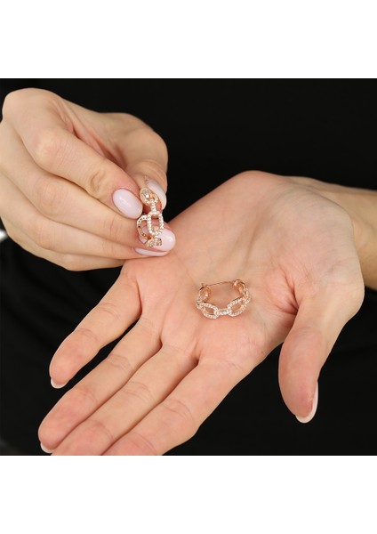 Beyaz Zirkon Taşlı Diamond Cut Tasarım Rose Renk 925 Ayar Gümüş Kadın Küpe