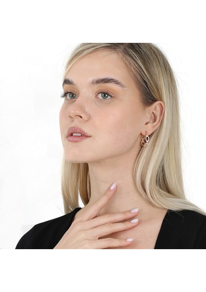 Beyaz Zirkon Taşlı Diamond Cut Tasarım Rose Renk 925 Ayar Gümüş Kadın Küpe