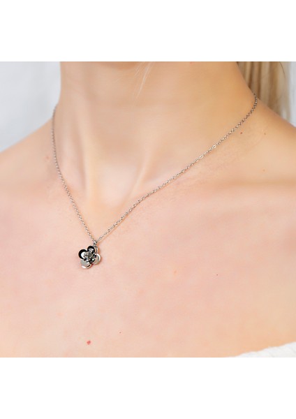 Gümüş Renk Kararmaz Metal Zincirli Kır Çiçeği Tasarım Kadın Kolye modelleri