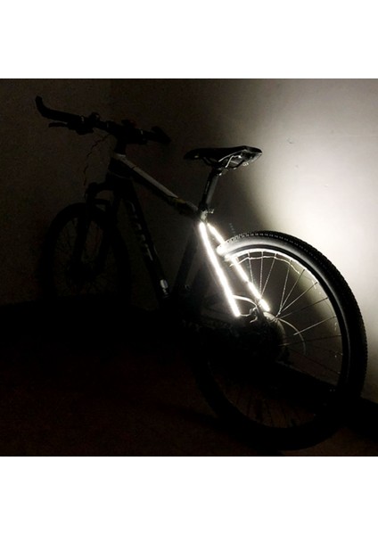 Beyaz Stil Bisiklet Dekoratif Arka Lambası Greenblue Bisiklet Işıkları Şerit Işığı 70 LED Tekerlek Güvenlik Uyarı Işığı Bisiklet Arka Lambası (Yurt Dışından)
