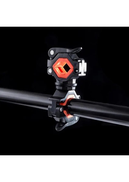 No.2 Tarzı Bisiklet Işık Tutucu Bisiklet Aksesuarları LED Gidon El Feneri Braketi Pompa Standı Desteği 360° Döndürme Far Klipsi Kelepçesi (Yurt Dışından) fırsatları