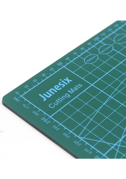 Gök Mavisi Tarzı A4 22X30CM A2 Pvc Kesme Matı Çift Taraflı Patchwork Kesim Pedi Manuel Kendin Yap Modeli Araçları Aksesuar Kırtasiye Plaka Kesme Tahtası Kendi Kendini Iyileştiren (Yurt Dışından) fırsatları