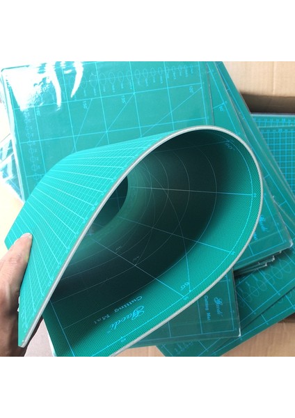 Yeni Kesme Matı A1 Pvc Dikdörtgen Kendini Iyileştiren Beyaz Çekirdekli Masaüstü Koruma Matı Craft Koyu Yeşil 90CM x 60CM x 0.3cm (Yurt Dışından)