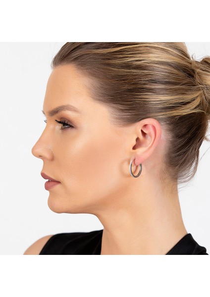 Starlight Diamond Tek Sıra Zirkon Taşlı Halka Tasarım 925 Ayar Gümüş Küpe fırsatları