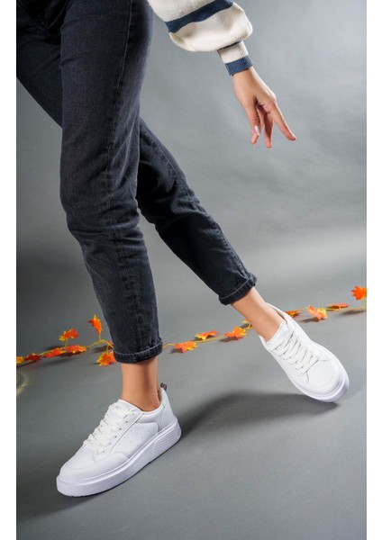 Kadin Sneaker 0012148BEYAZ fırsatları