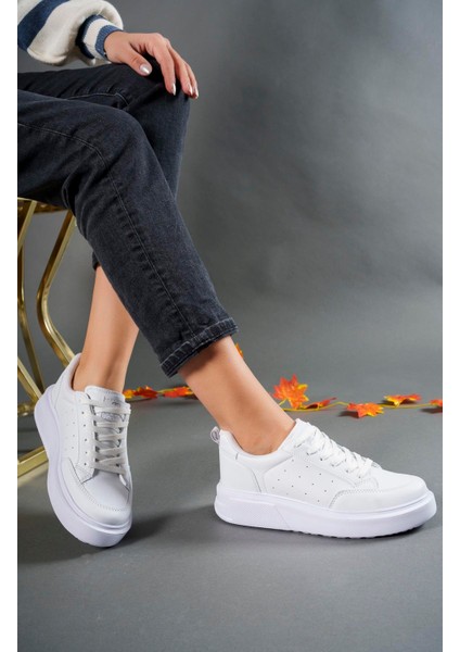 Kadin Sneaker 0012148BEYAZ indirimleri