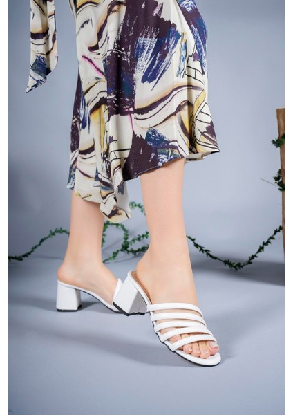 Kadın Terlik Ortopedik Beyaz Vegan Deri Yaz İçin Konforlu ve Şık Seçim fırsatları