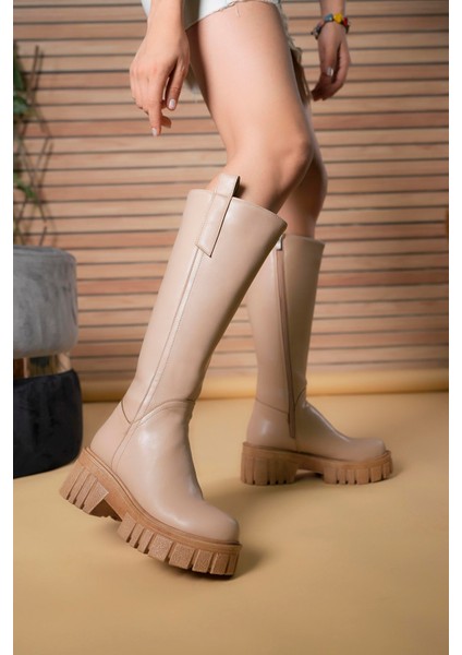 Kadın Bot 0012340NUDE