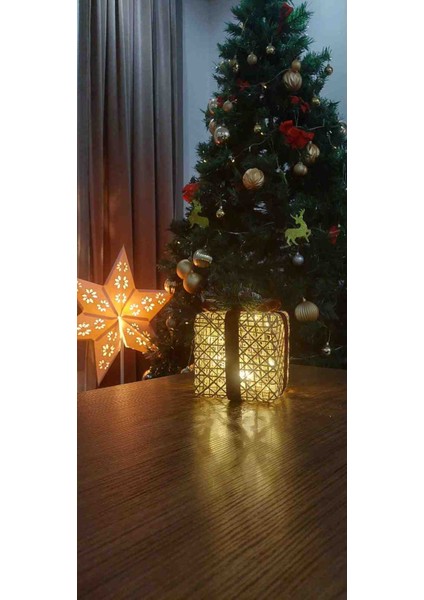 Yılbaşı Ağacı Altı LED Işıklı Kutu