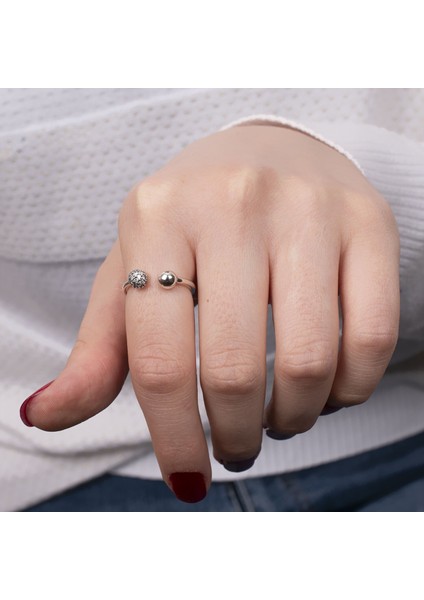 Taş Top Detaylı Gümüş Yüzük NUR-YZ00109 fiyatları