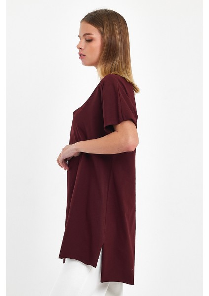 Kadın V Yaka Yırtmaçlı Oversize Basic Tişört modelleri
