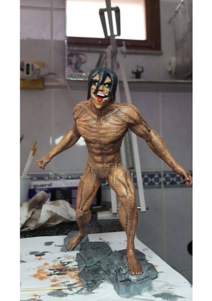 Attack On Titan Eren Boyalı Figür 15CM