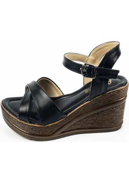 Kadın Siyah Dolgu Topuklu Ortopedik Sandalet
