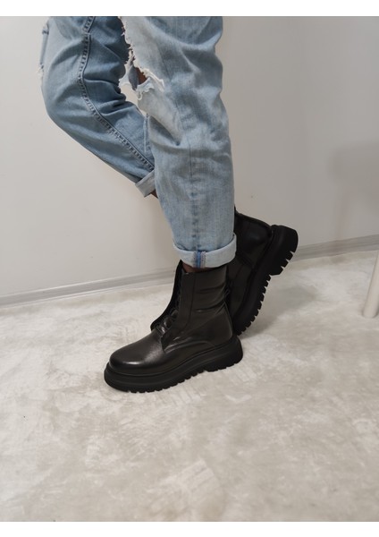 Apex Rugan Deri Kalın Taban Kadın Postal Bot (Brç B20) - Siyah-Rugan - 36 fiyatları