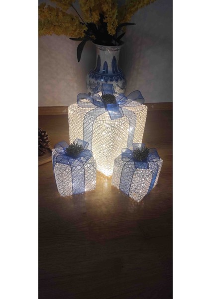 Yılbaşı Ağacı Altı3lü LED Işıklı Kutu