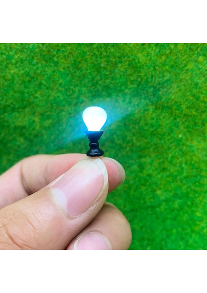 No.2 Tarzı 2 Adet Ho Ölçekli Çim Lamba Modeli Demiryolu Tren Lambaları Ledler, Minyatürler Bahçe Çim Grassplot Sokak Işıkları (Yurt Dışından)