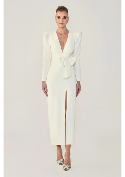 V Yaka Yırtmaç Detaylı Uzun Kollu Beyaz Kadın Abiye 2245625