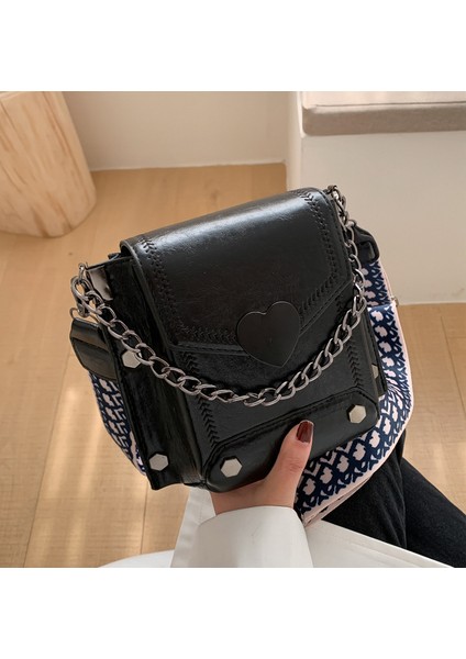 Küçük Çanta Kadın 2024 Yeni Gelgit Kore Yüzlerce Doku Crossbody Çanta Geniş Omuz Askısı Moda Omuz Küçük Kare Çanta (Yurt Dışından)