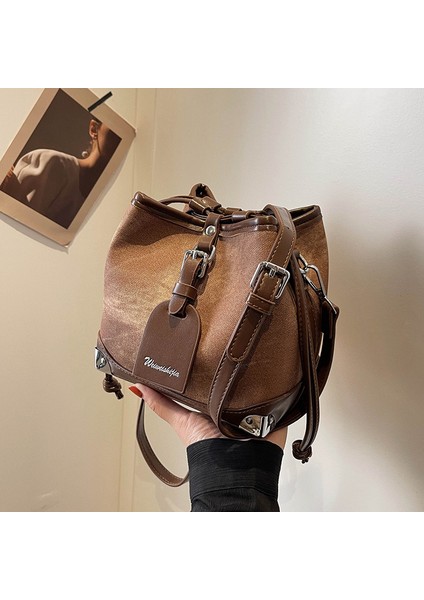 Teyze ve Kış Popüler Küçük Çanta 2024 Yeni Moda Tekstur Çanta Çanta Gelişmiş Retro Çanta Çanta Çanta Çanta Kadınlar Çantası (Yurt Dışından) fırsatları