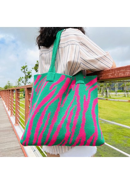 2024 Yeni Ins Çanta Örme Çanta Moda Omuz Çantası Çizgili Çanta Büyük Kapasiteli Tote Çanta Retro Kadın Çantası (Yurt Dışından) indirimleri