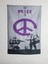 Peace Or War Desenli Tasarım Duvar Halısı 1