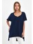 Kadın V Yaka Yırtmaçlı Oversize Basic Tişört 5
