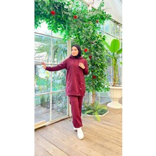 Bwest Kapşonlu Çıtçıt Detaylı Kısa Sweat Pantolon İkili Tesettür Eşofman Takımı - 03079 - Mürdüm