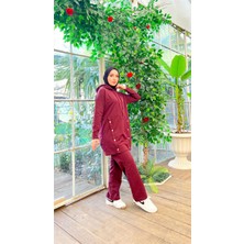 Bwest Kapşonlu Çıtçıt Detaylı Kısa Sweat Pantolon İkili Tesettür Eşofman Takımı - 03079 - Mürdüm