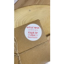 Butik Sosyetik Gülümse Kırmızı Yazılı Yuvarlak Yapışkanlı Etiket 4x4 cm 120 Adet