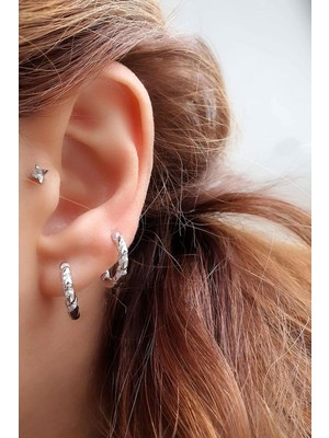 Ose Shop Italyan Zirkon Taş Detaylı 925ayar Gümüş Tasarım Halka Küpe  1.5 cm çap