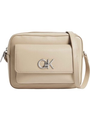 Calvin Klein Açık Gri Kadın 20,5X16X5 cm Omuz Çantası K60K611083PFA