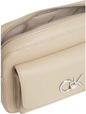 Calvin Klein Açık Gri Kadın 20,5X16X5 cm Omuz Çantası K60K611083PFA