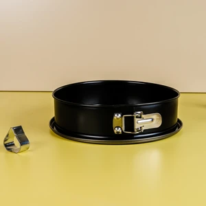 Kelepçeli Kek Kalıbı Siyah 26 cm