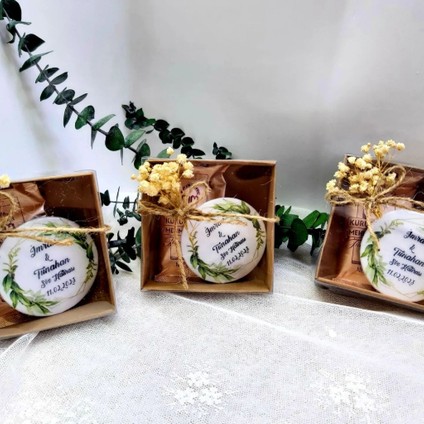 30 Adet Açacak Magnet Kutulu ve Türk Kahveli Nişan Hediyelikleri Nikah Lik Çiçek Süslü