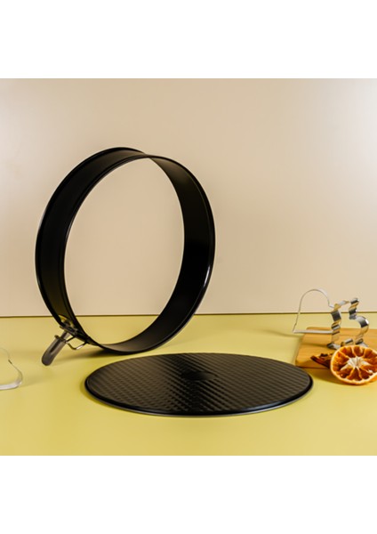 Kelepçeli Kek Kalıbı Siyah 30 cm modelleri