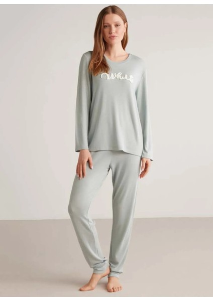 Uzun Kol Yumuşak Dokulu Kadın Pijama Takım 2435