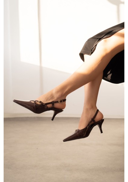 Kadın Postina Tokalı Kısa Topuklu Ayakkabı - Bordo-Rugan modelleri