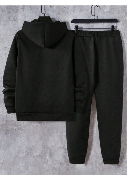 Erkek Siyah Baskılı Eşofman modelleri