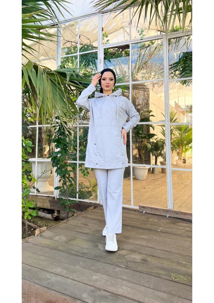 Kapşonlu Çıtçıt Detaylı Kısa Sweat Pantolon İkili Tesettür Eşofman Takımı - 03079 - Gri