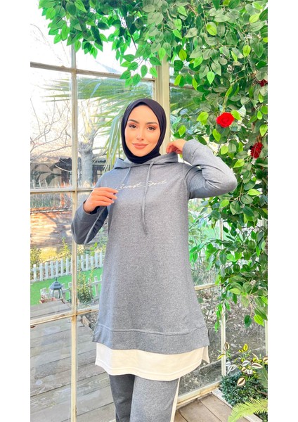 Yazı Baskılı Garni Detaylı Kapşonlu Kısa Sweat Pantolon Ikili Tesettür Eşofman Takımı - 03080 - Indigo indirimleri