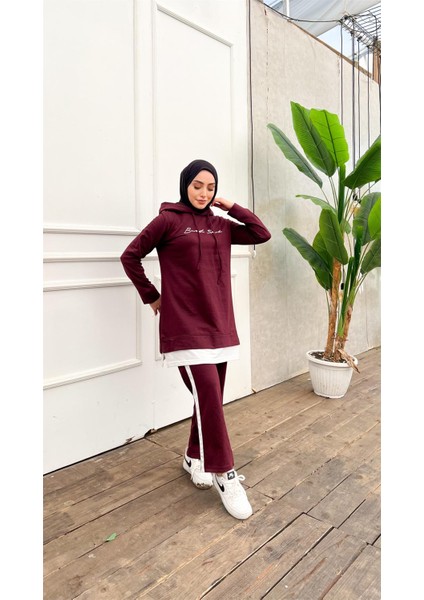 Yazı Baskılı Garni Detaylı Kapşonlu Kısa Sweat Pantolon İkili Tesettür Eşofman Takımı - 03080 - Mürdüm fiyatları